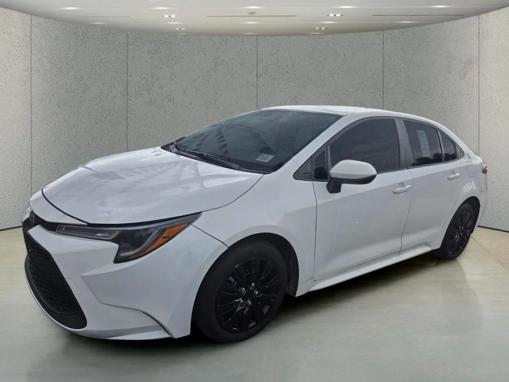 Used 2024 White Toyota LE image 9