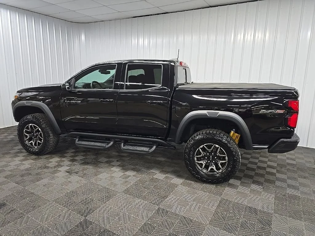 Used 2024 Black Chevrolet ZR2 image 4