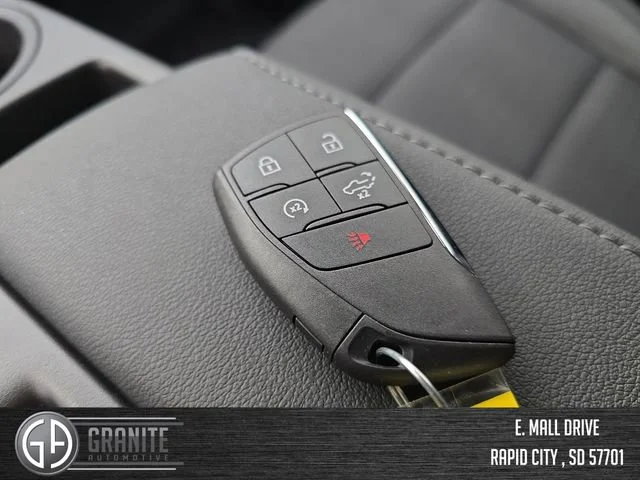 New 2026 Sterling Metallic GMC SLE image 29