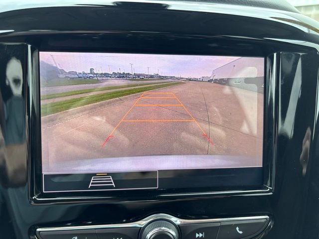 Used 2021 Silver Chevrolet LT image 25