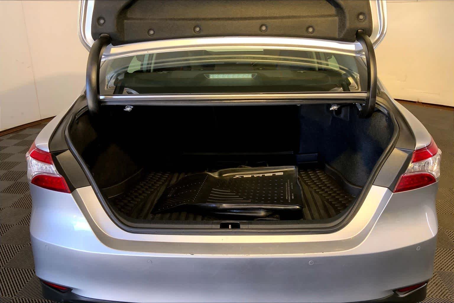 Used 2019 Celestial Silver Metallic Toyota XLE image 35