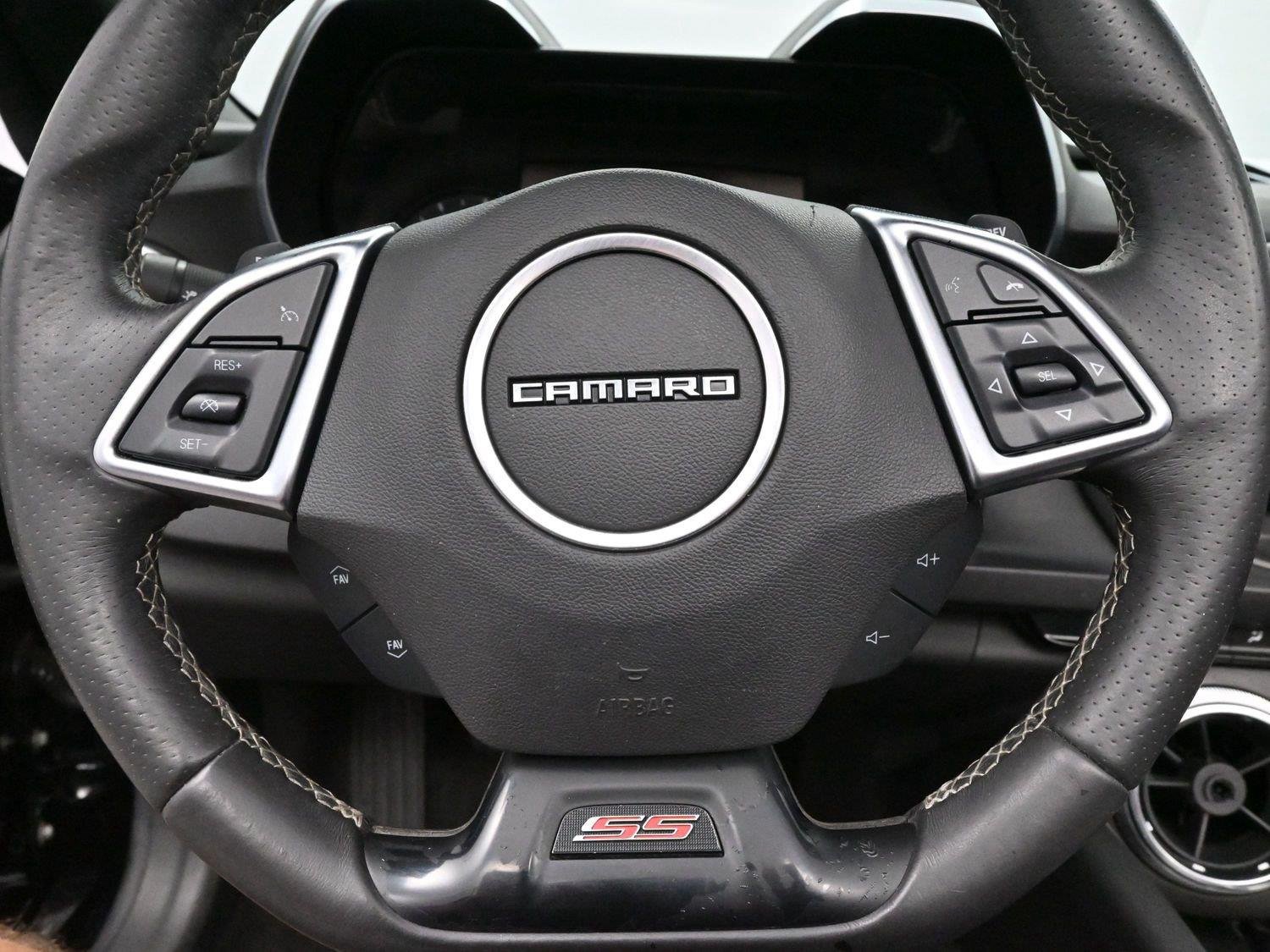 Used 2018 Black Chevrolet 1SS image 15