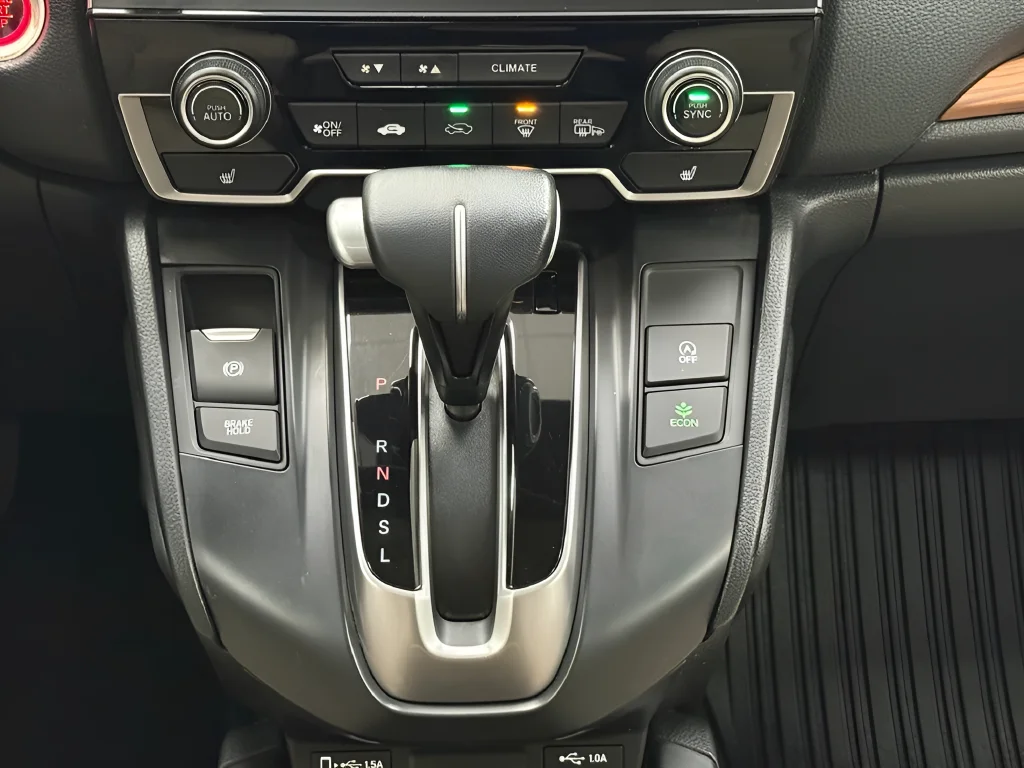 Used 2022 White Honda EX-L image 25