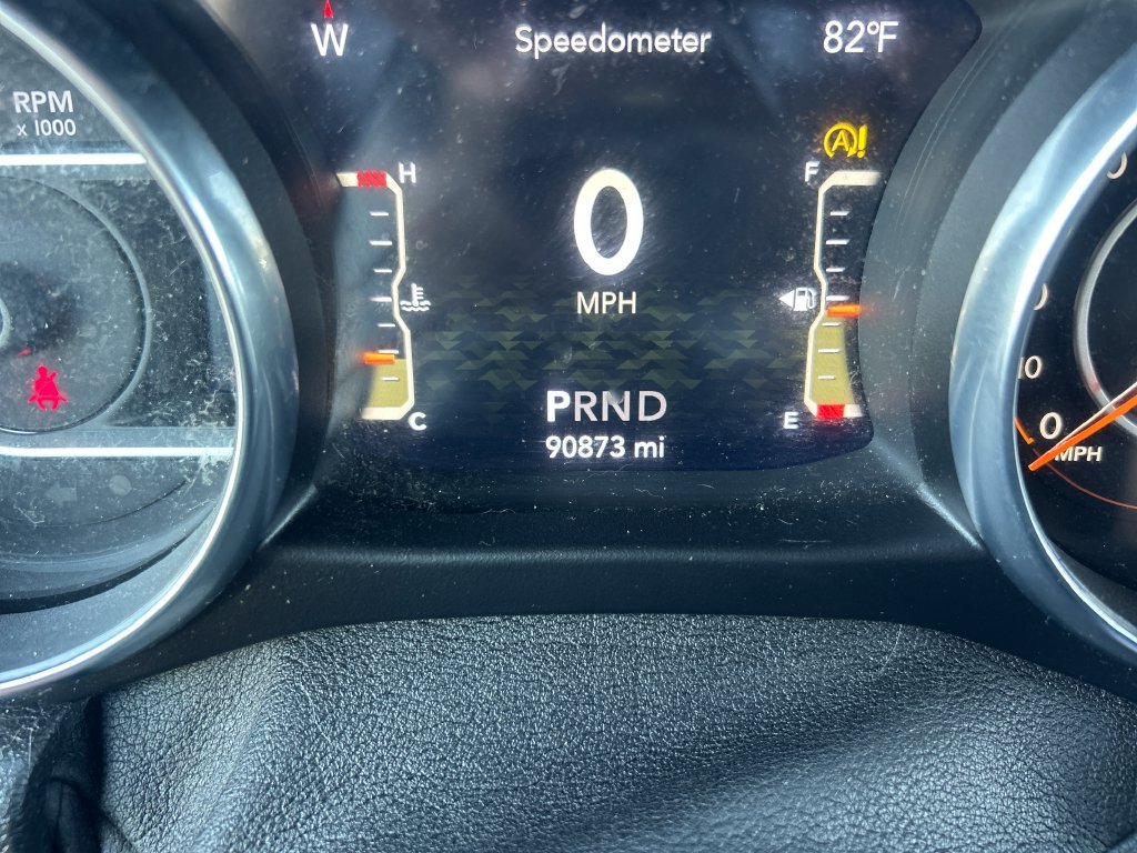 Used 2021 Gray Jeep High Altitude image 19