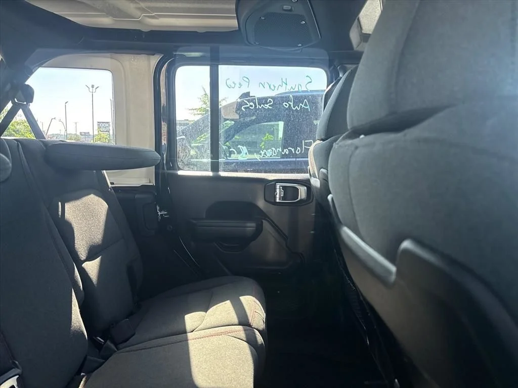 Used 2025 Black Jeep Rubicon image 18
