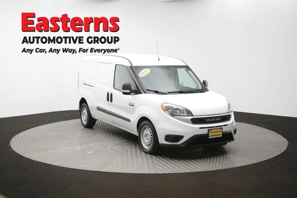 Used 2022 White Ram Base image 51