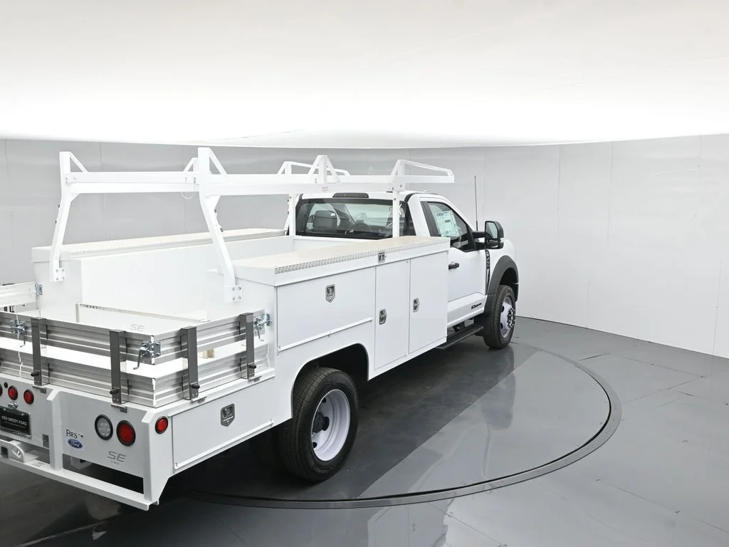 New 2025 Oxford White Ford XL image 40