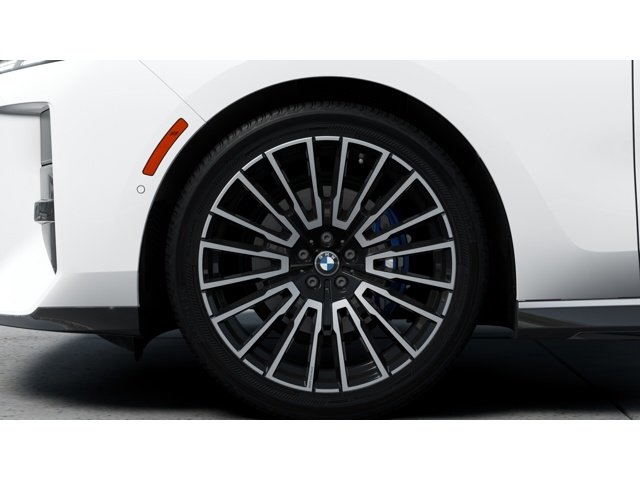 New 2027 Alpine White BMW 740i xDrive image 7