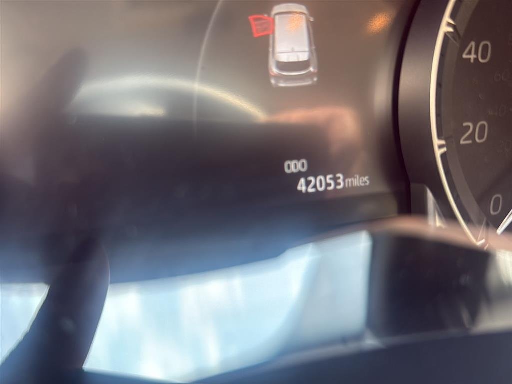 Used 2023 Ruby Flare Pearl Toyota XLE image 7