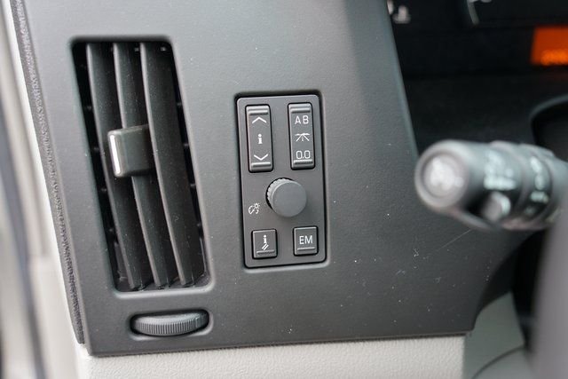 2006 CADILLAC STS - Image 12