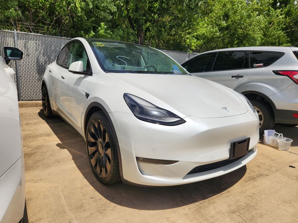 Used 2022 Pearl White Multi-Coat Tesla Performance image 3