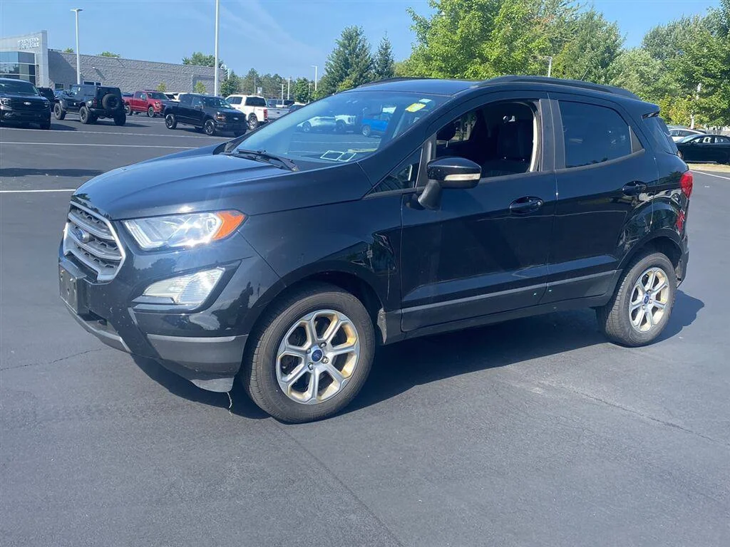 Used 2019 Shadow Black Ford SE image 7