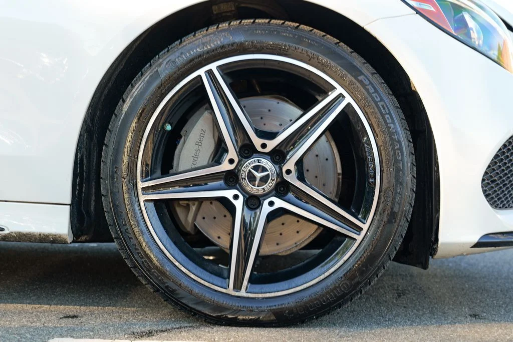 Used 2018 Polar White Mercedes-Benz C 300 image 12