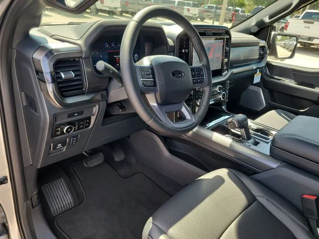 New 2026 Silver Metallic Ford Lariat image 18