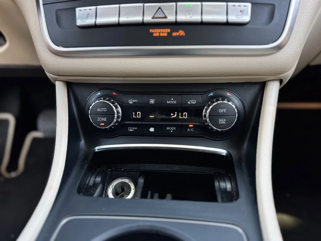 Used 2019  Mercedes-Benz GLA 250 image 12