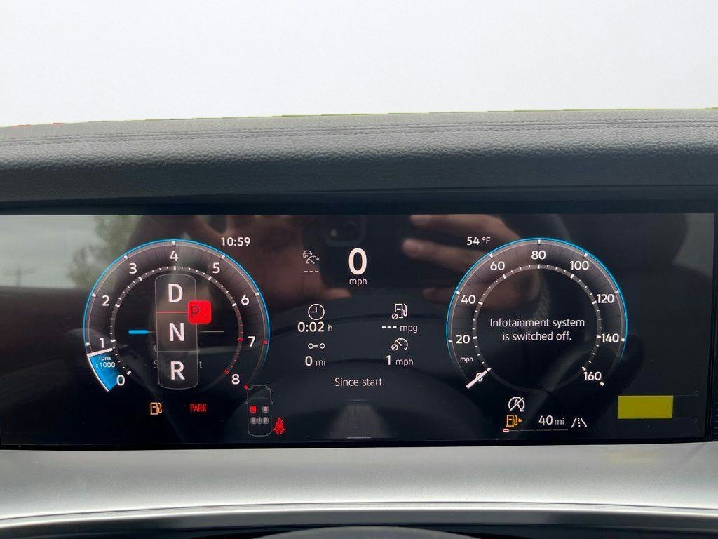 New 2026 White/off-white Volkswagen SE image 21