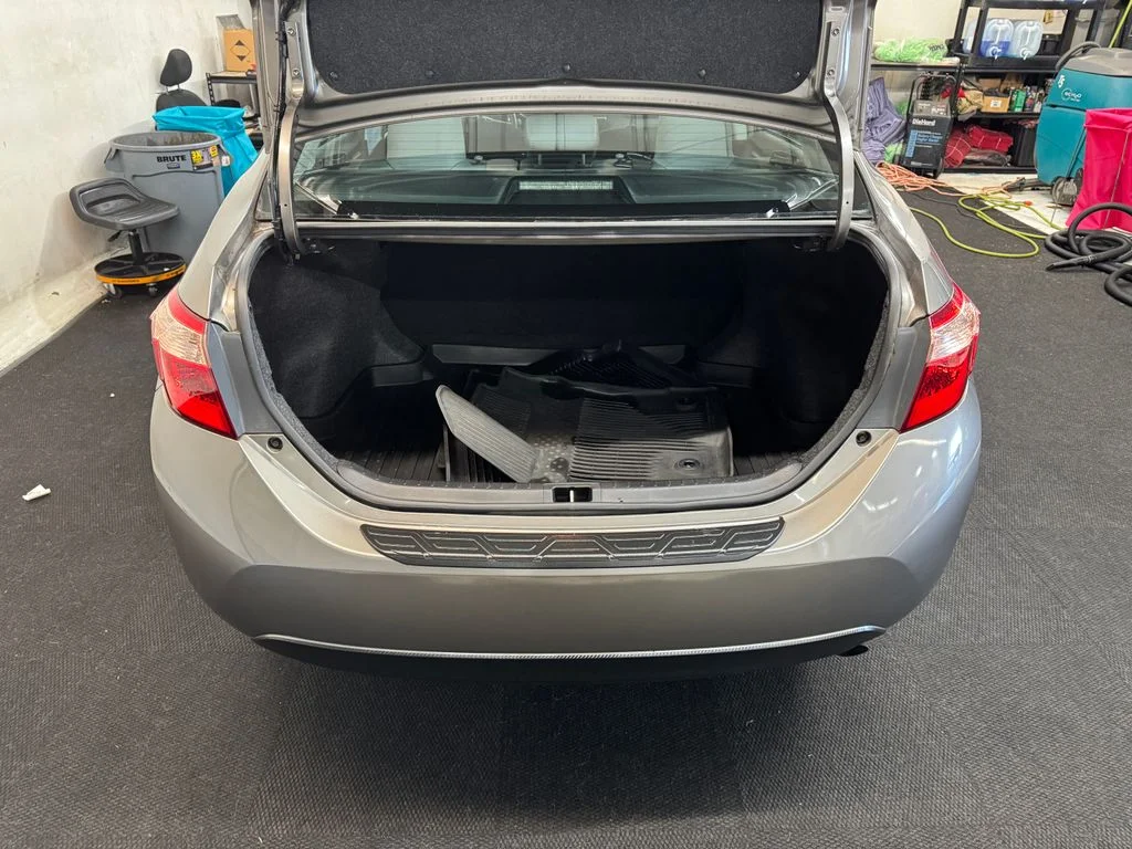 Used 2019 Gray Toyota LE image 6