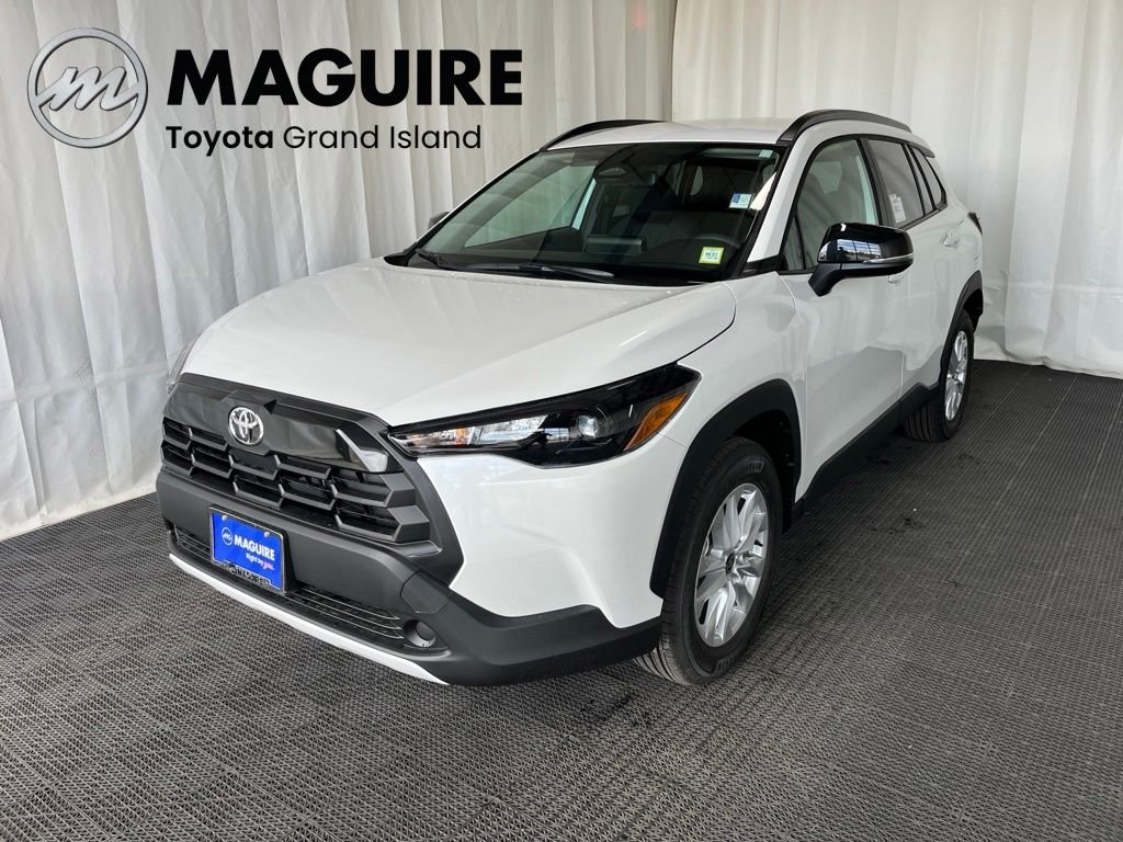 2026 Toyota Corolla Cross LE