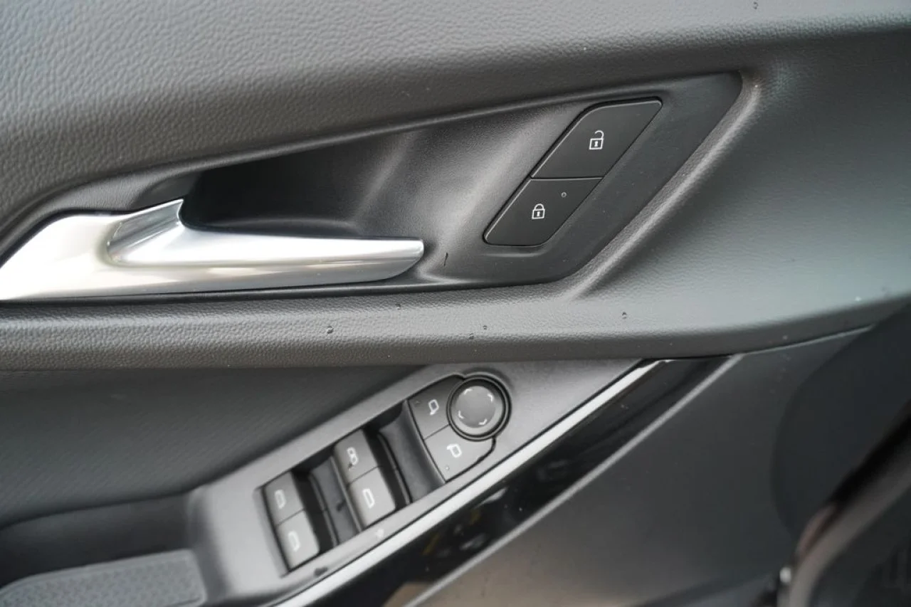 2026 Chevrolet Equinox LT - Photo 16