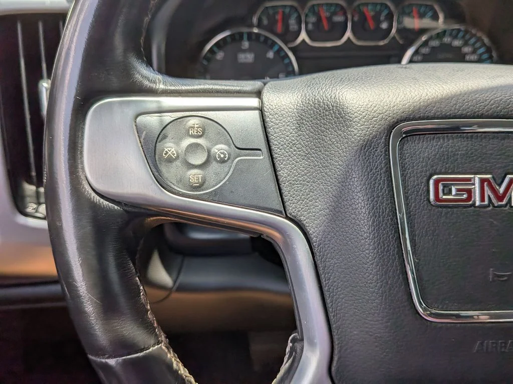 Used 2018 Black GMC SLT image 14