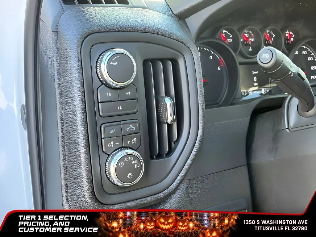 New 2026 Summit White GMC Pro image 21