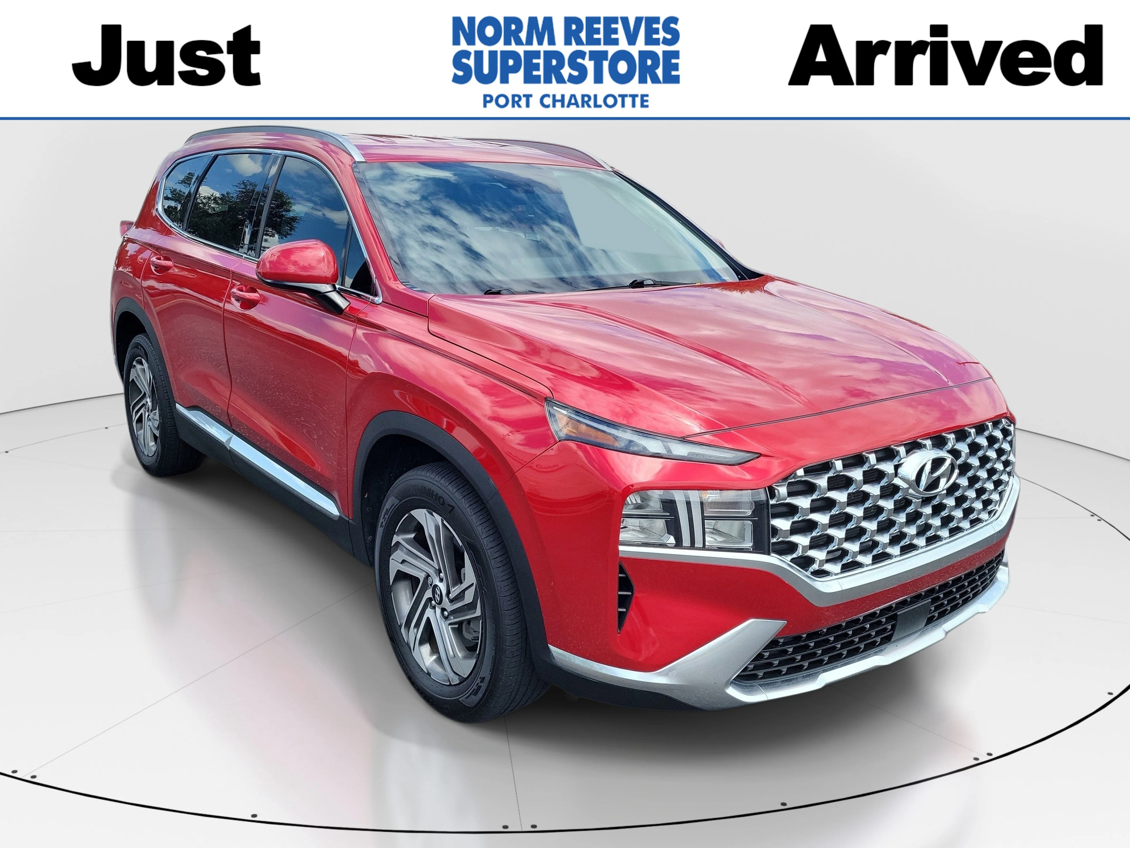2022 Hyundai Santa Fe SEL 2.5's photo