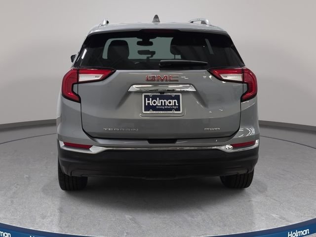 Used 2023 Silver GMC SLT image 7
