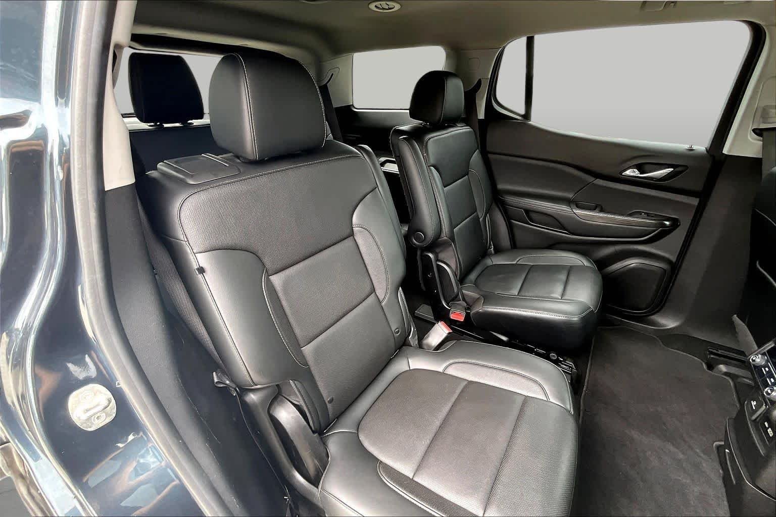 Used 2020 Dark Sky Metallic GMC SLT image 18