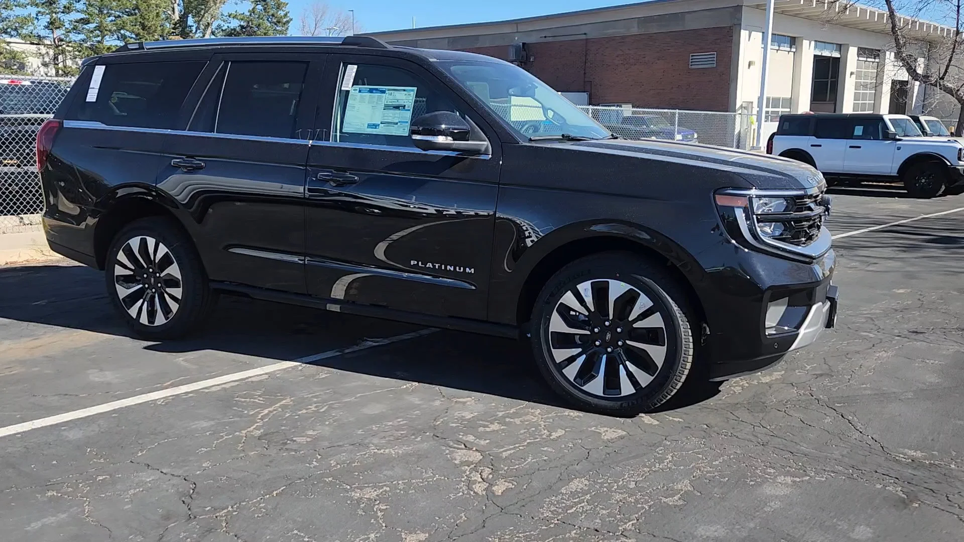 2025 Ford Expedition Platinum - Photo 12