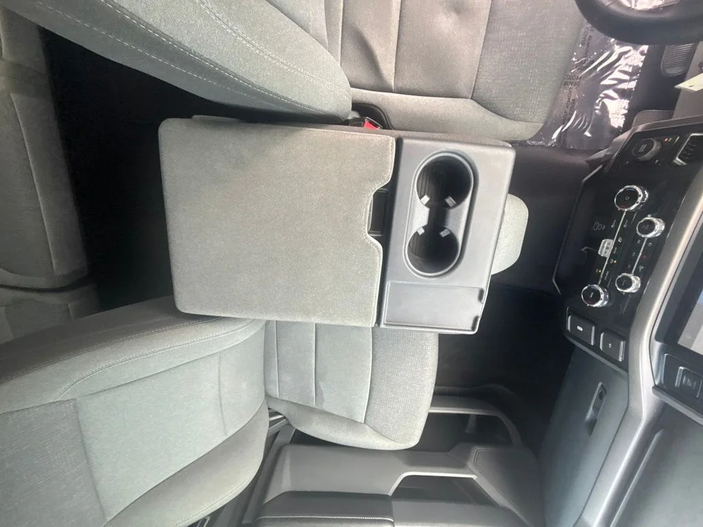 Used 2025 Gray Ford XLT image 15