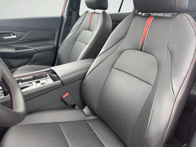 2026 Nissan Sentra SR - Photo 22