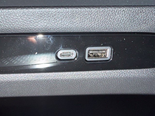 2027 Buick Enclave Sport Touring - Photo 9
