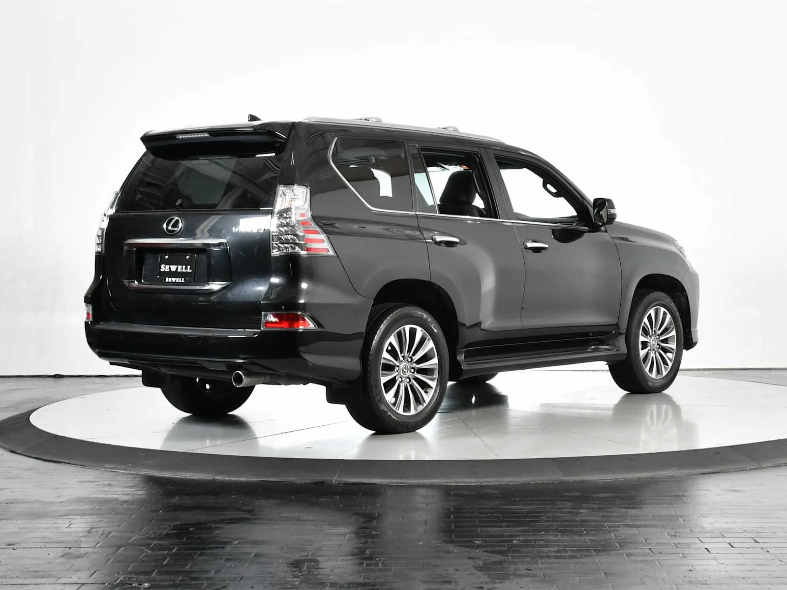 Certified Used 2023 CAVIAR Lexus Luxury image 6