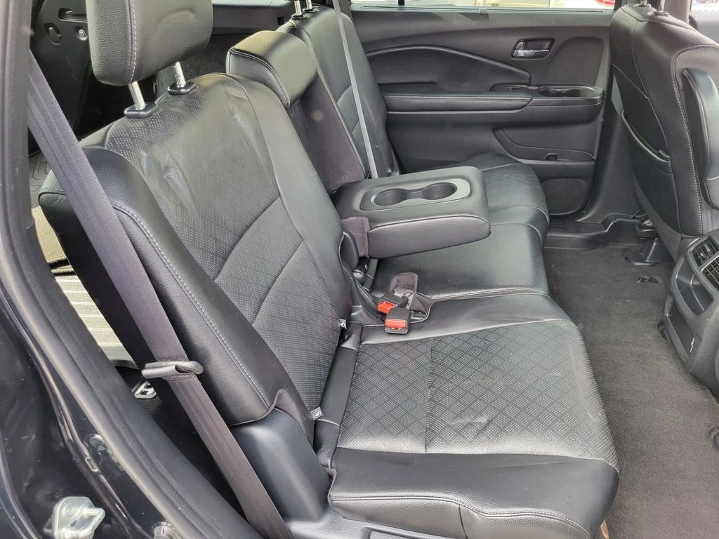 Used 2020  Honda EX-L image 21