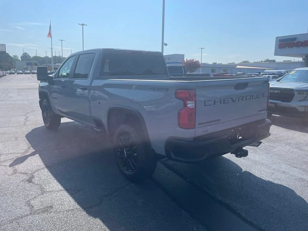 Used 2025 Slate Gray Metallic Chevrolet Custom image 4