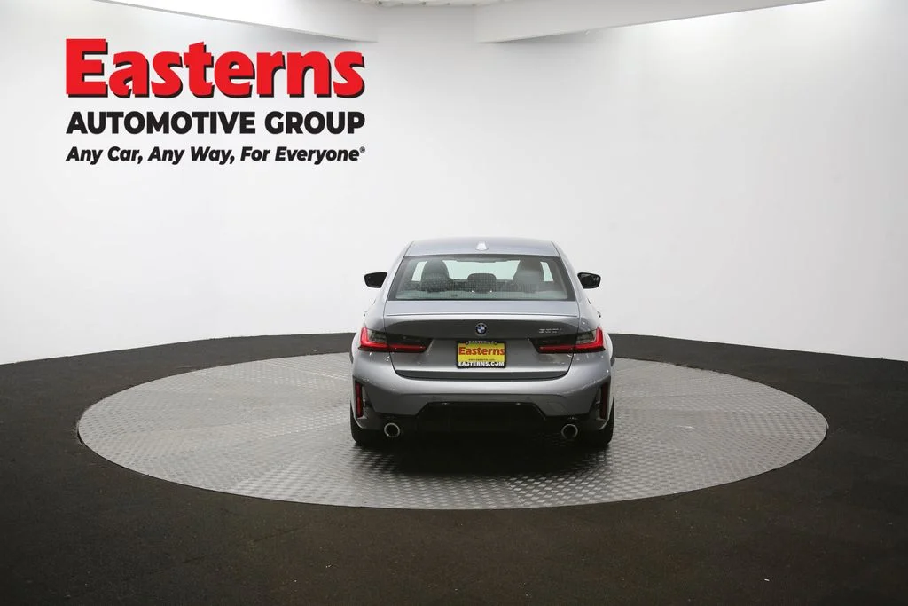 Used 2023 Gray BMW 330i image 37