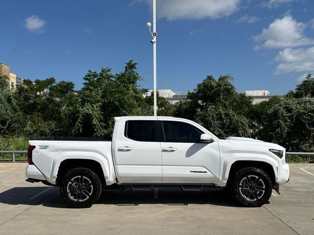 Certified Used 2025 ICE CAP Toyota TRD Sport image 3