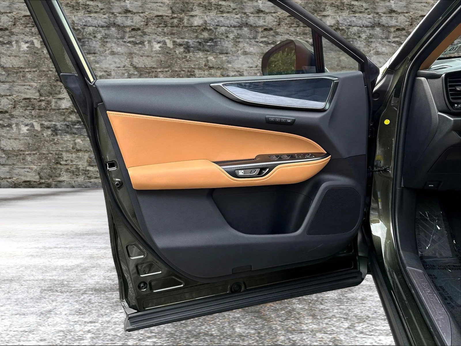 Used 2022 NORI GREEN PEARL Lexus  image 22