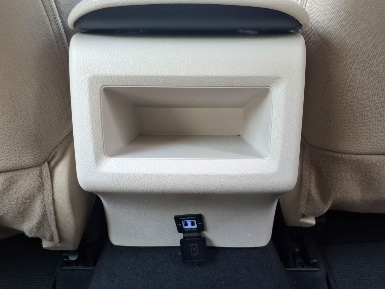 Used 2024  TOYOTA  image 26