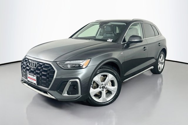 2023 Audi Q5 S line Premium Plus