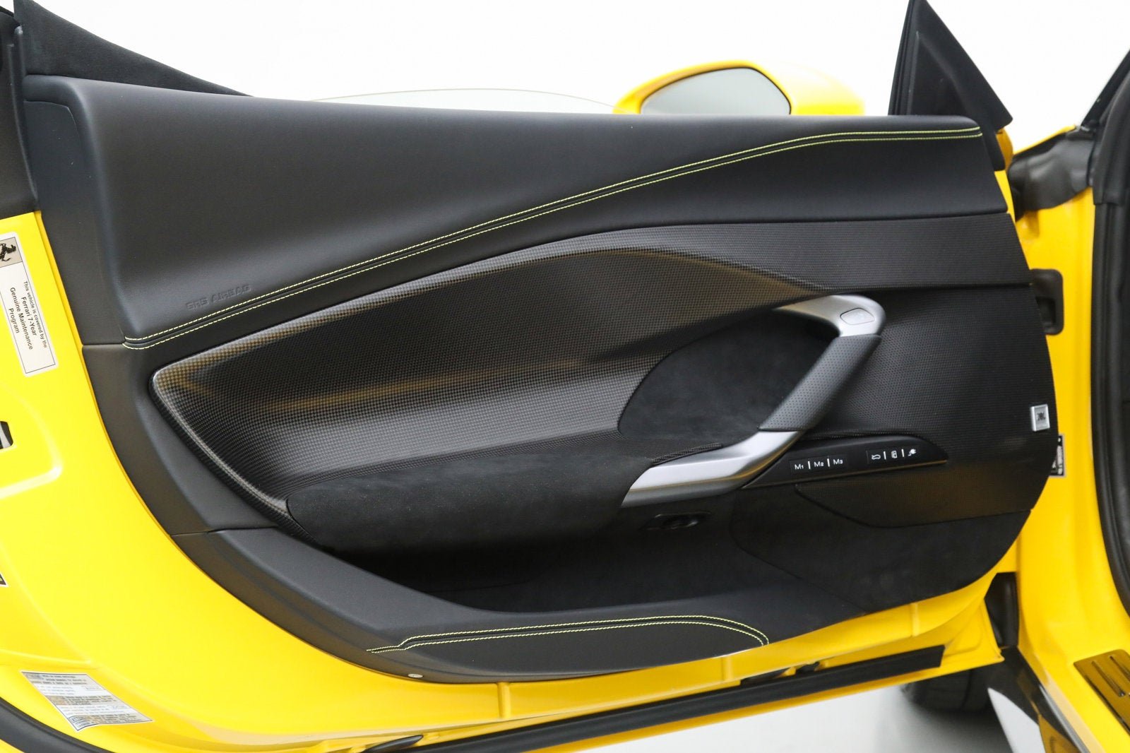 Used 2024 Giallo Modena Ferrari  image 27