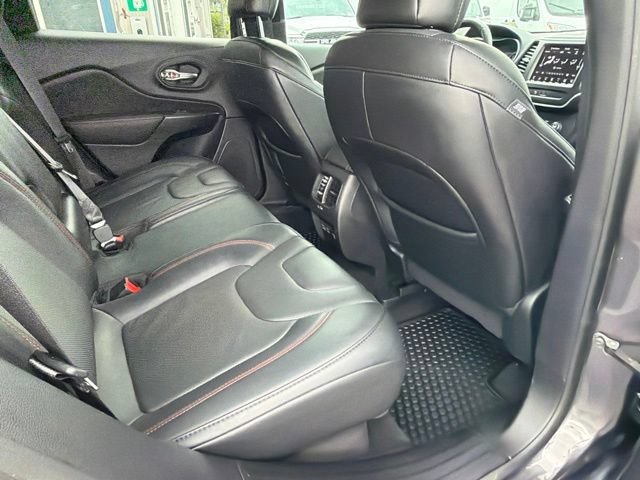 Used 2021 Granite Crystal Metallic Clearcoat Jeep Trailhawk image 12