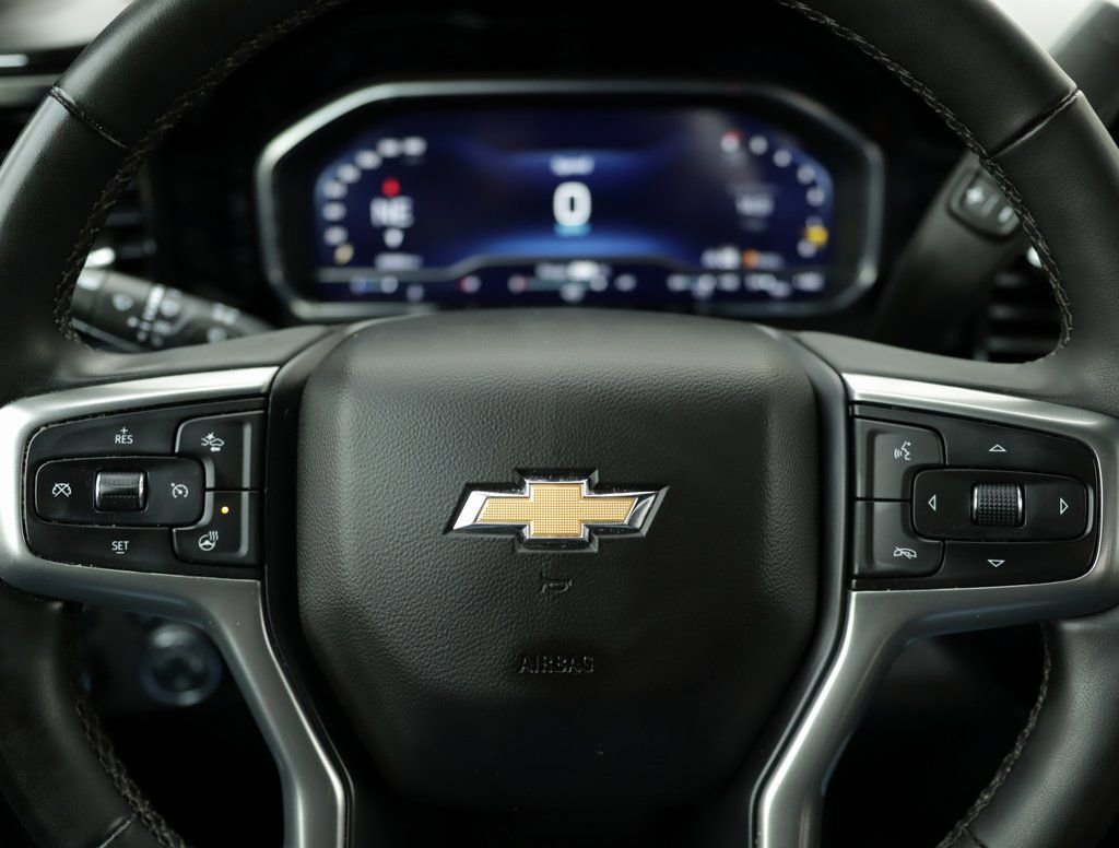 Used 2023 Summit White Chevrolet LT (2FL) image 11