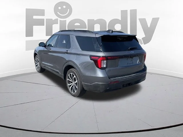 Used 2026 Gray Ford ST-Line image 7