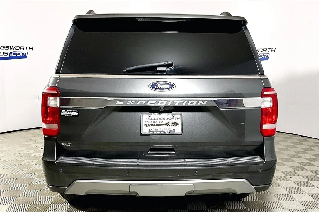 Certified Used 2021 Magnetic Ford XLT image 4