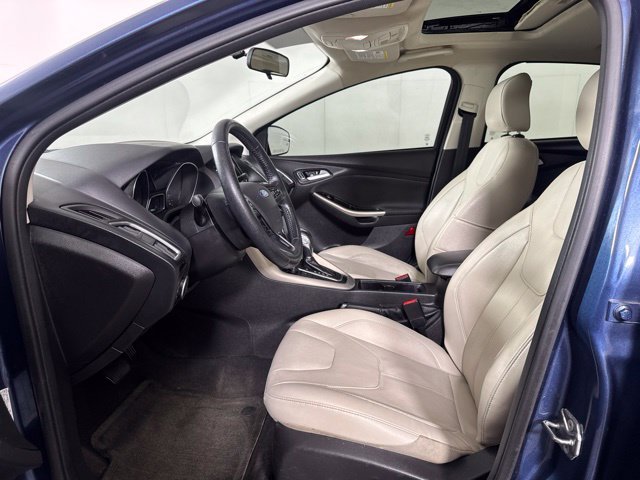 Used 2018 Blue Ford Titanium image 11