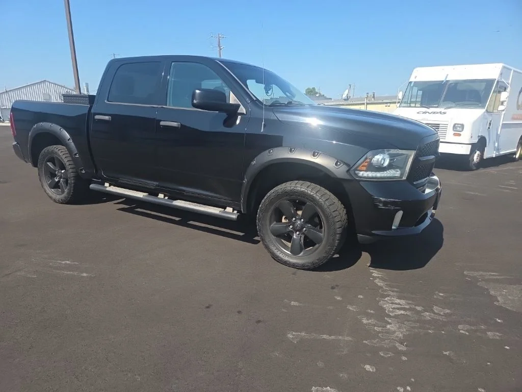 Used 2014 Black Ram Express image 18