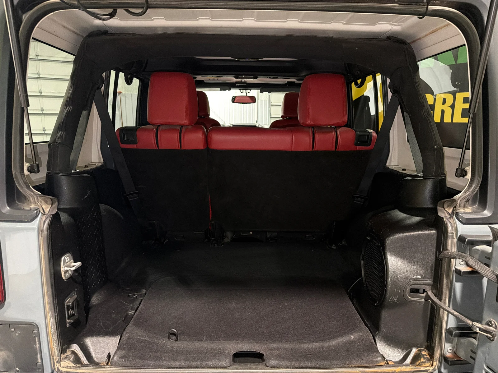 Used 2014 Anvil Clear Coat Jeep Rubicon X image 38
