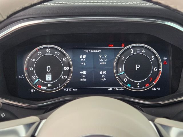 2025 Jaguar F-PACE R-Dynamic S - Photo 27