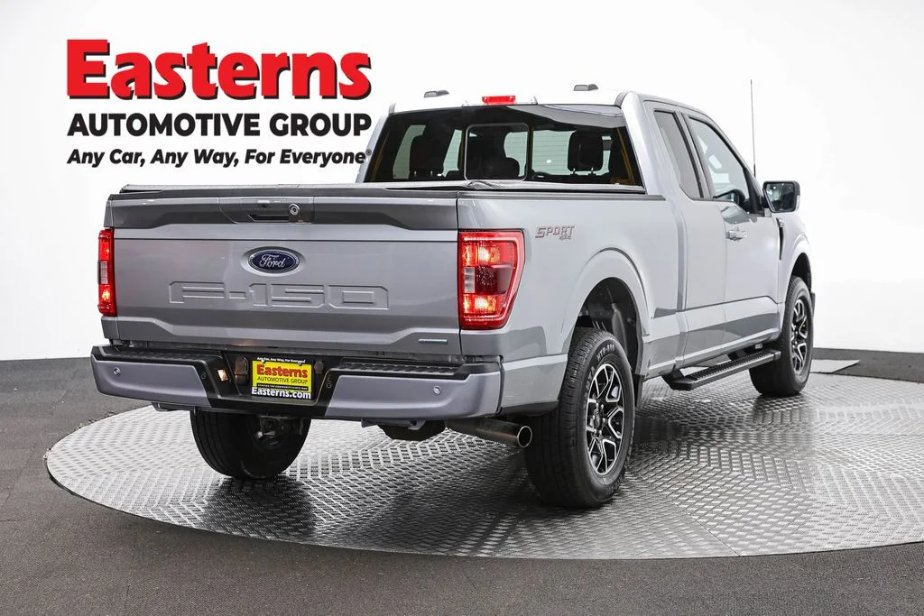 Used 2023 Silver Ford XLT image 5